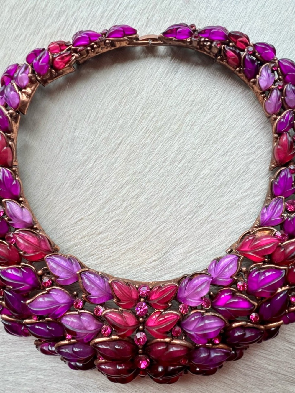 VINTAGE BIB COLLAR NECKLACE / PURPLE / HEAVY / UNMARKED / GORGEOUS